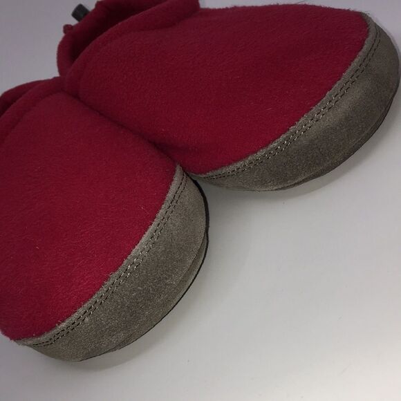 L.L. Bean Red Fleece and Leather Sole Big Kid Slippers Size 5-6 - Picture 16 of 16